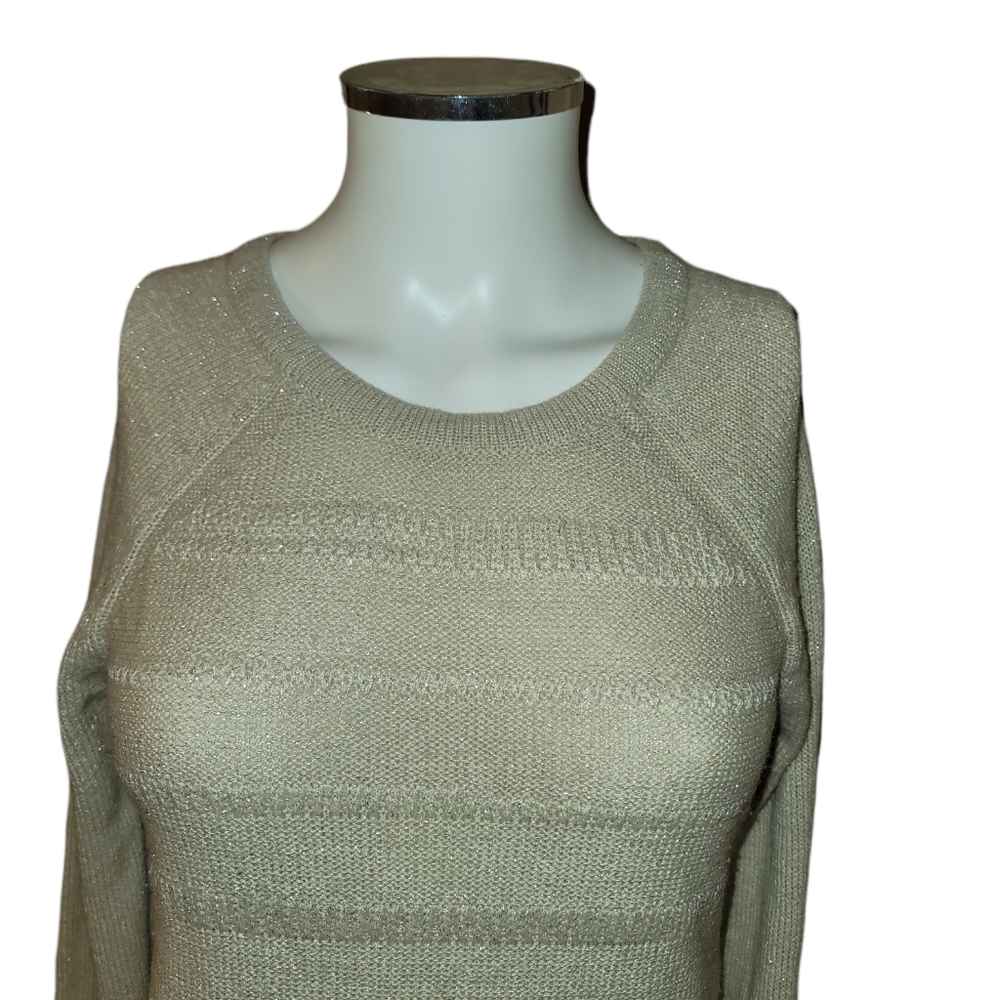 Sweater - Picture 4 of 16